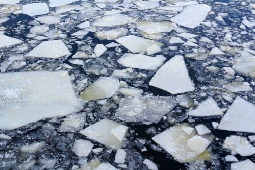 Эксперт рассказал, можно ли в Татарстане выходить на лед