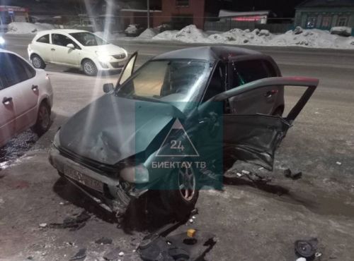 На въезде в село Высокая Гора произошла авария