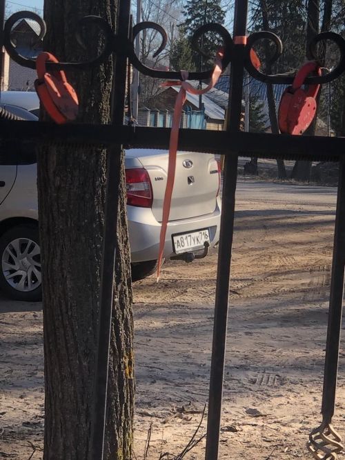 Неутомимого онаниста заметили высокогорцы в Парке Победы