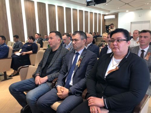 Молодым педагогам Высокогорского района будет положена выплата в 100 тыс.рублей