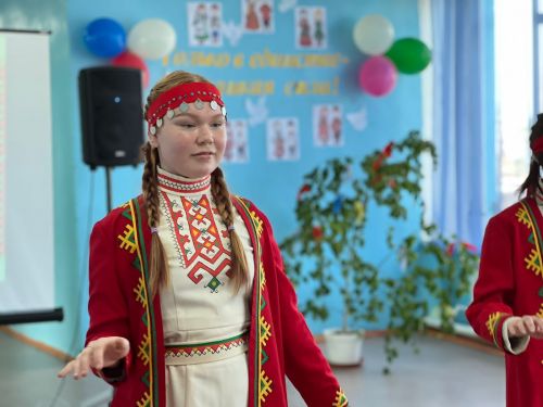 Интернациональная встреча трёх школ прошла в Алан-Бексере