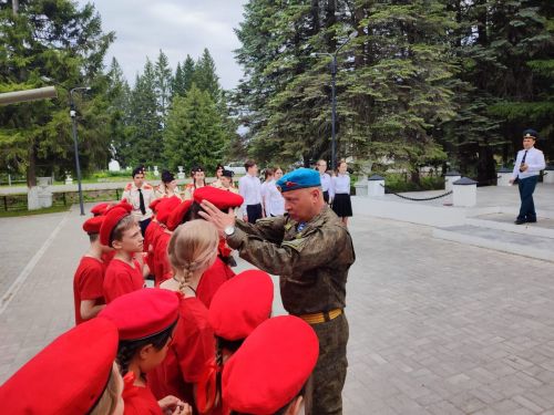 Бирюлинские ребята вступили в Юнармию