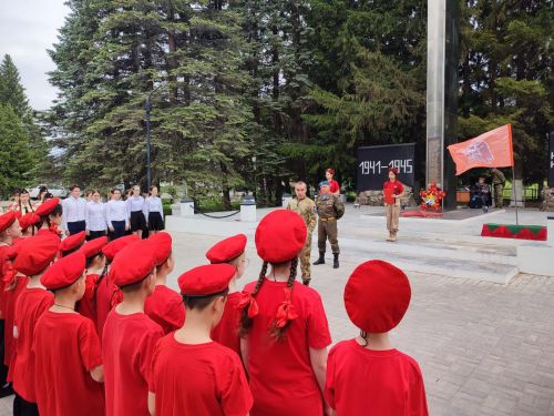 Бирюлинские ребята вступили в Юнармию