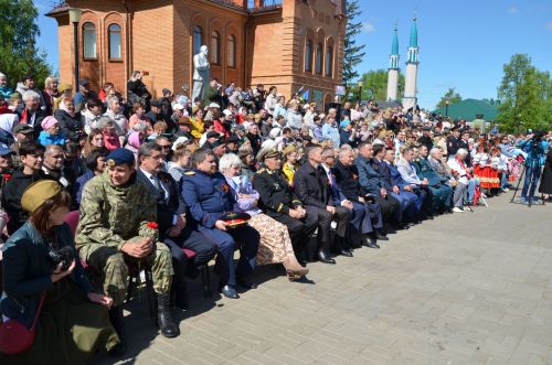 Фоторепортаж с празднования Дня Победы в Высокогорском районе