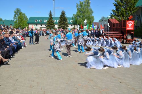 Фоторепортаж с празднования Дня Победы в Высокогорском районе