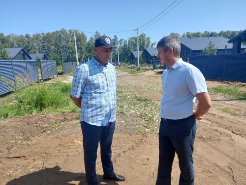 В Высокогорском районе многодетная мать-инвалид получила ключи от нового дома
