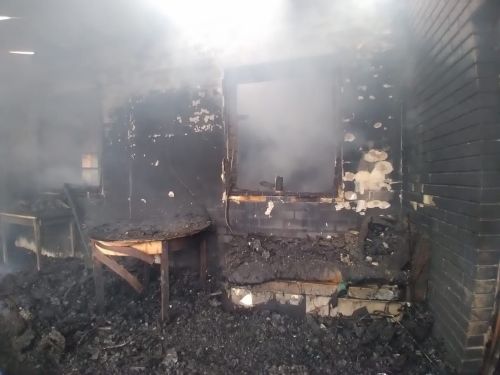 В Чепчугах огонь уничтожил дом и сарай