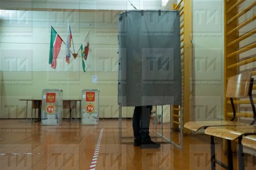 В РТ открылись участки для досрочного голосования на выборах в заксобрания новых регионов