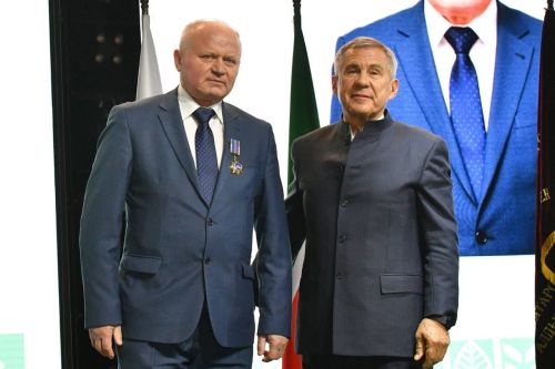 Шауката Вахитова наградили орденом «Дуслык»