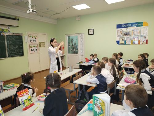 В рамках Дня Российской Науки ребята Движения Первых провели познавательное мероприятие