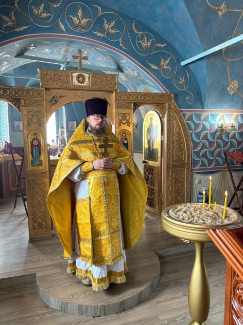 В Соловцово была доставлена частица мощей Святого равноапостольного Николая Японского