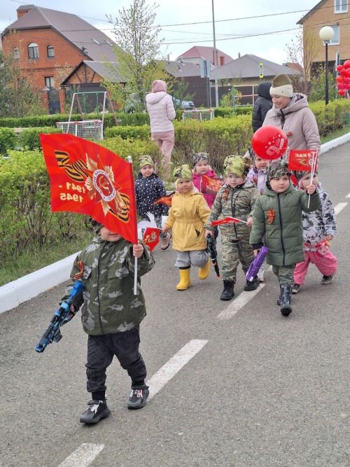 «Красив в строю, силён в бою!»