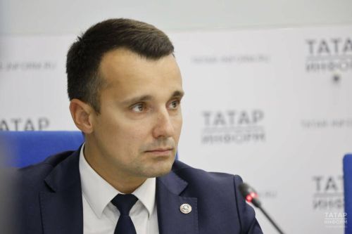 В послании Раиса Татарстана Рустама Минниханова к парламенту большое внимание было уделено теме патриотизма и любви к народу