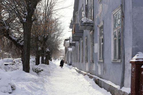 Зима в Татарстане обещает быть теплой, но начинается с гололеда