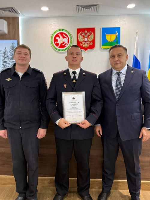 В Высокогорском районе наградили сотрудников полиции