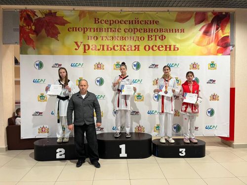 Спортсменки спортивной школы отличились на соревнованиях