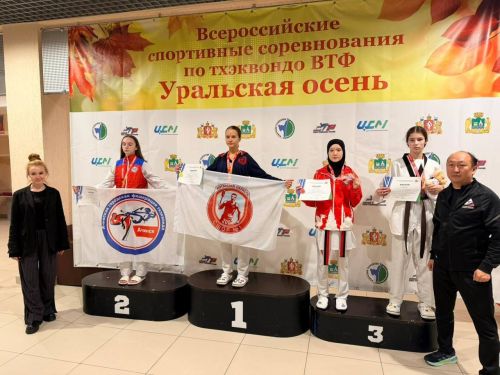 Спортсменки спортивной школы отличились на соревнованиях