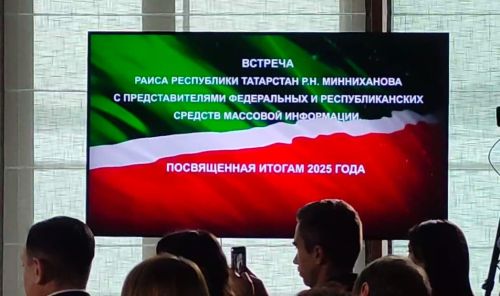 Редакции Высокогорского района передали новый служебный автомобиль