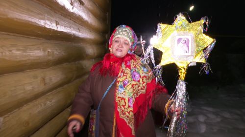 Впервые по улицам Татарской Айши прошла коляда