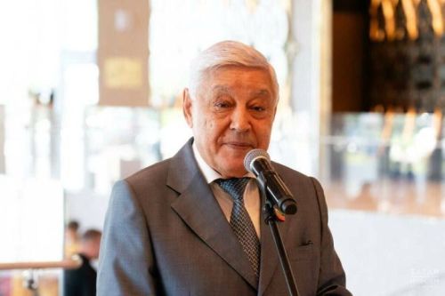 Поздравление Фарида Мухаметшина с Днем Государственного флага