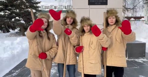 Юнармейцы Высокогорской школы № 1 привели в порядок памятник