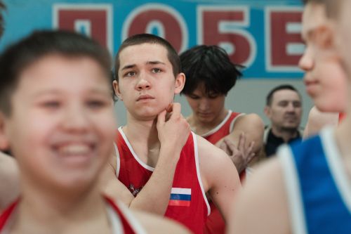 Легенды ринга и юные чемпионы: как в Высокой Горе прошел турнир по боксу