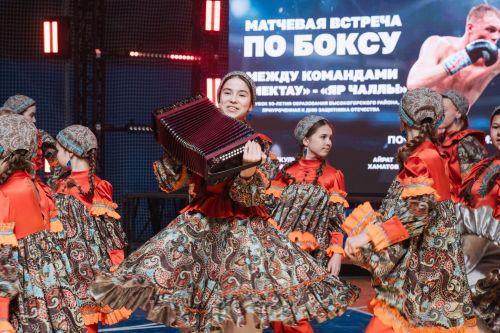 Легенды ринга и юные чемпионы: как в Высокой Горе прошел турнир по боксу