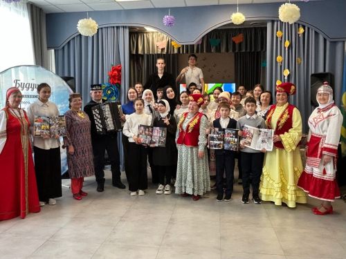 Вечер традиций и музыки объединил школьников вокруг культуры страны
