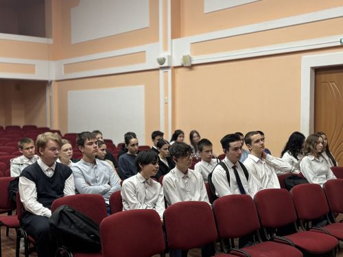 В школе №3 прошли беседы о правах, патриотизме и жизненных ценностях