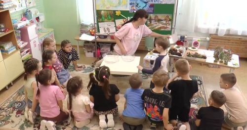 Юные экологи изучают природу в детском саду «Бэлэкэч»