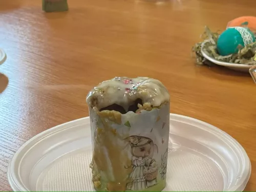 Рецепты дружбы и поддержки: оливье, куличи и главное — любовь