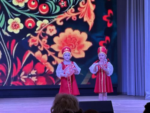 «Кораблик детства»: юные таланты о единстве России (фото)
