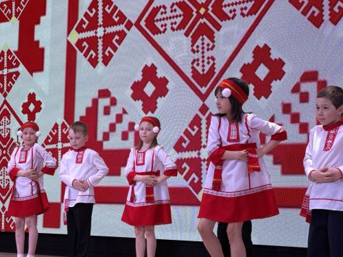 «Кораблик детства»: юные таланты о единстве России (фото)