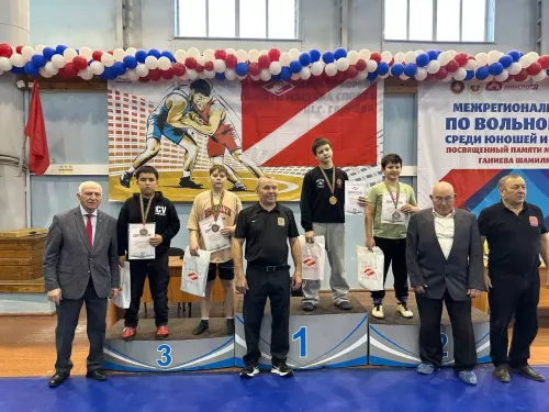 Спортсмены завоевали 3 медали на турнире «Кубок Спартака»