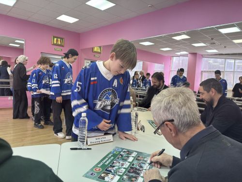 Аншлаг в Татарстане: Данис Зарипов устроил мастер-класс, потом забил в матче