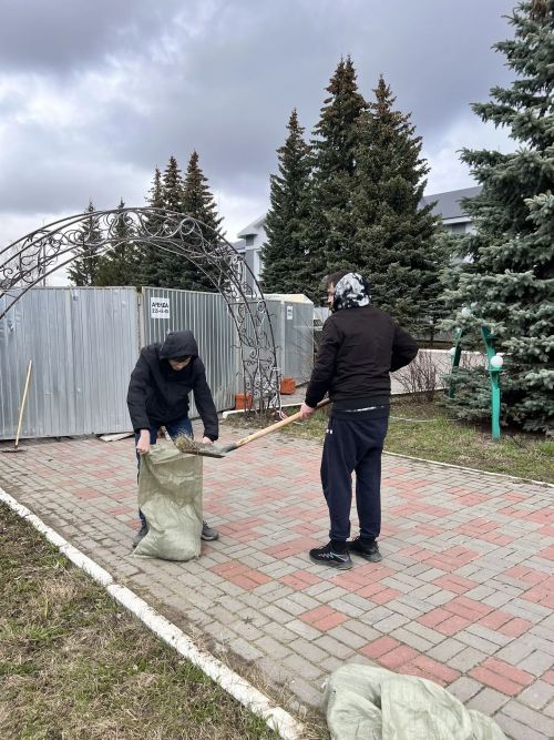Сегодня Высокогорский район вышел на большой субботник