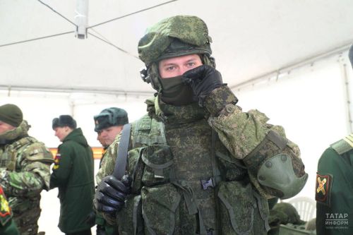 Рустам Минниханов подписал закон о квотах для трудоустройства участников СВО