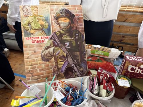 В школе Высокогорского района открыли Аллею героев