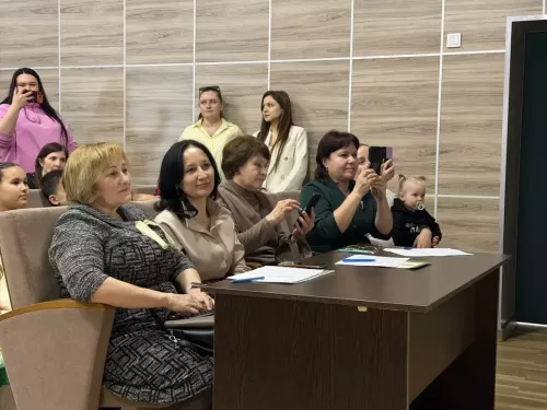 Юные таланты читают Тукая на разных языках (фоторепортаж)