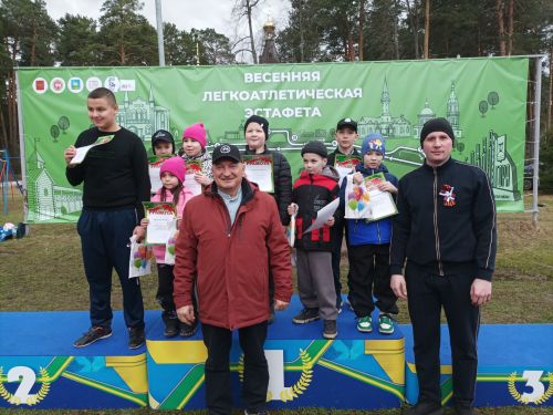 В Бирюлях 1 мая стартовала легкоатлетическая эстафета (фото)