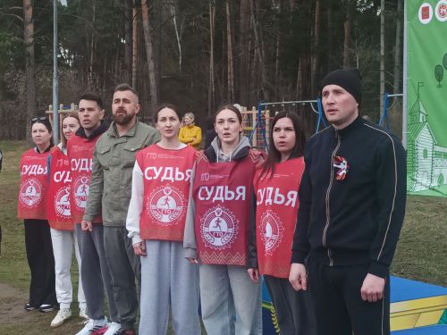 В Бирюлях 1 мая стартовала легкоатлетическая эстафета (фото)