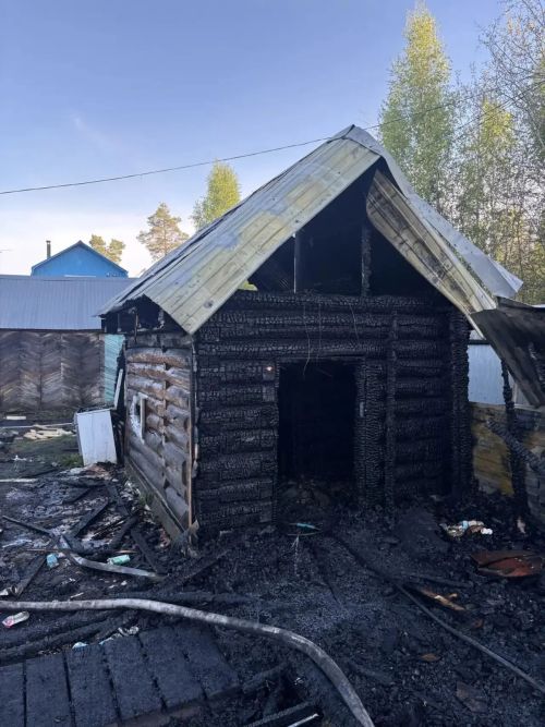 В СНТ «Казаньхимстрой» из-за неисправной печи сгорела баня: пострадал мужчина