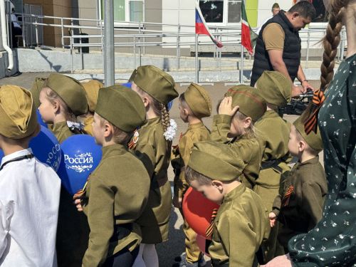 В детском саду «Байгыш» прошёл парад в честь Дня Победы