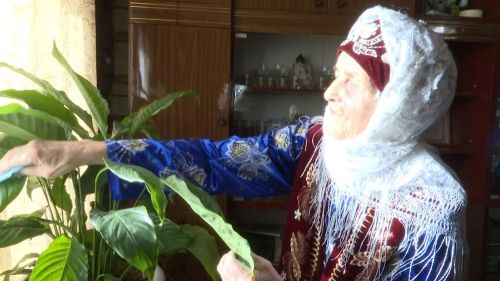 Жизнь как сцена: в 85 лет жительница села Дубъязы покорила районную сцену