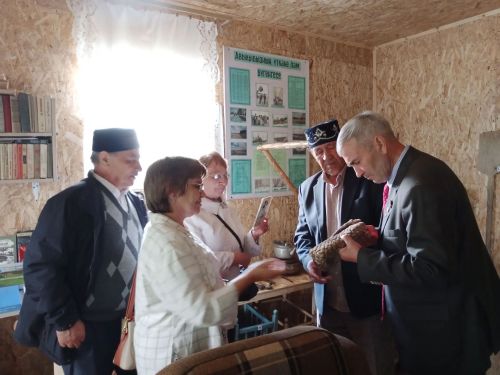 Труд на благо фронта и сохранение памяти