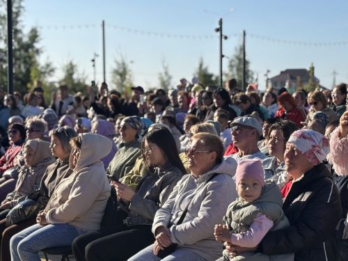 В Высокой Горе открыли обновлённый парк «Заказанье»