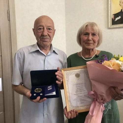 37 лет в школе, потеря сына и стихи: история учителя Гульсины Галимовой