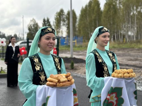 В Высокогорском районе открыли новые здания трех сельских поселений