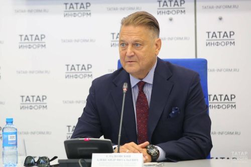 Александр Сладковский раскрыл планы к 60-летию оркестра Татарстана