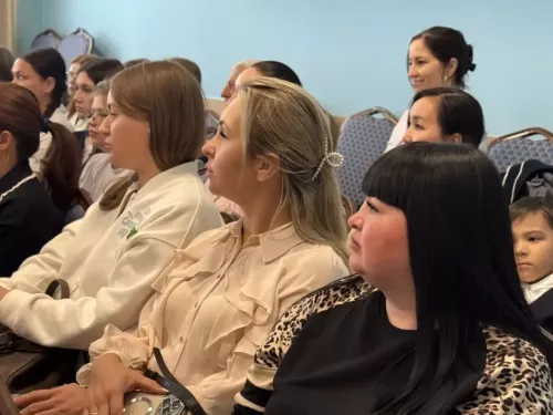 Журналист и поэт Галия Ильдарова встретилась с учащимися ДШИ
